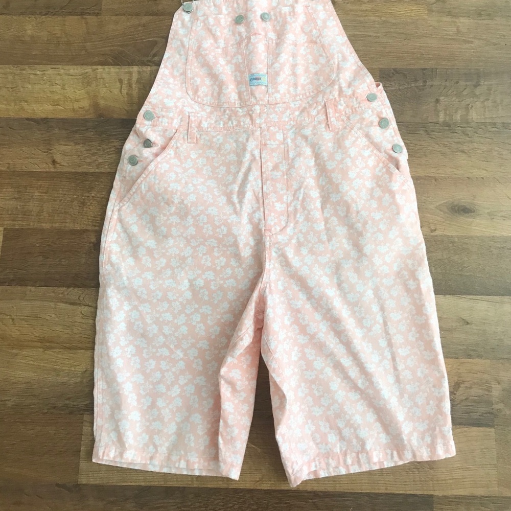 Vintage 90’s Gitano Peach Floral Overalls Shorts